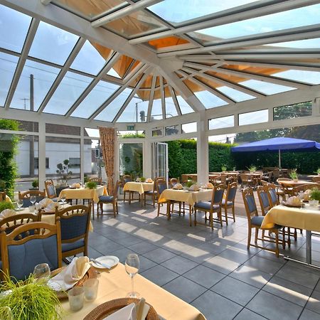 Landhotel Lohmann Langenfeld (North Rhine-Westphalia) Exterior foto